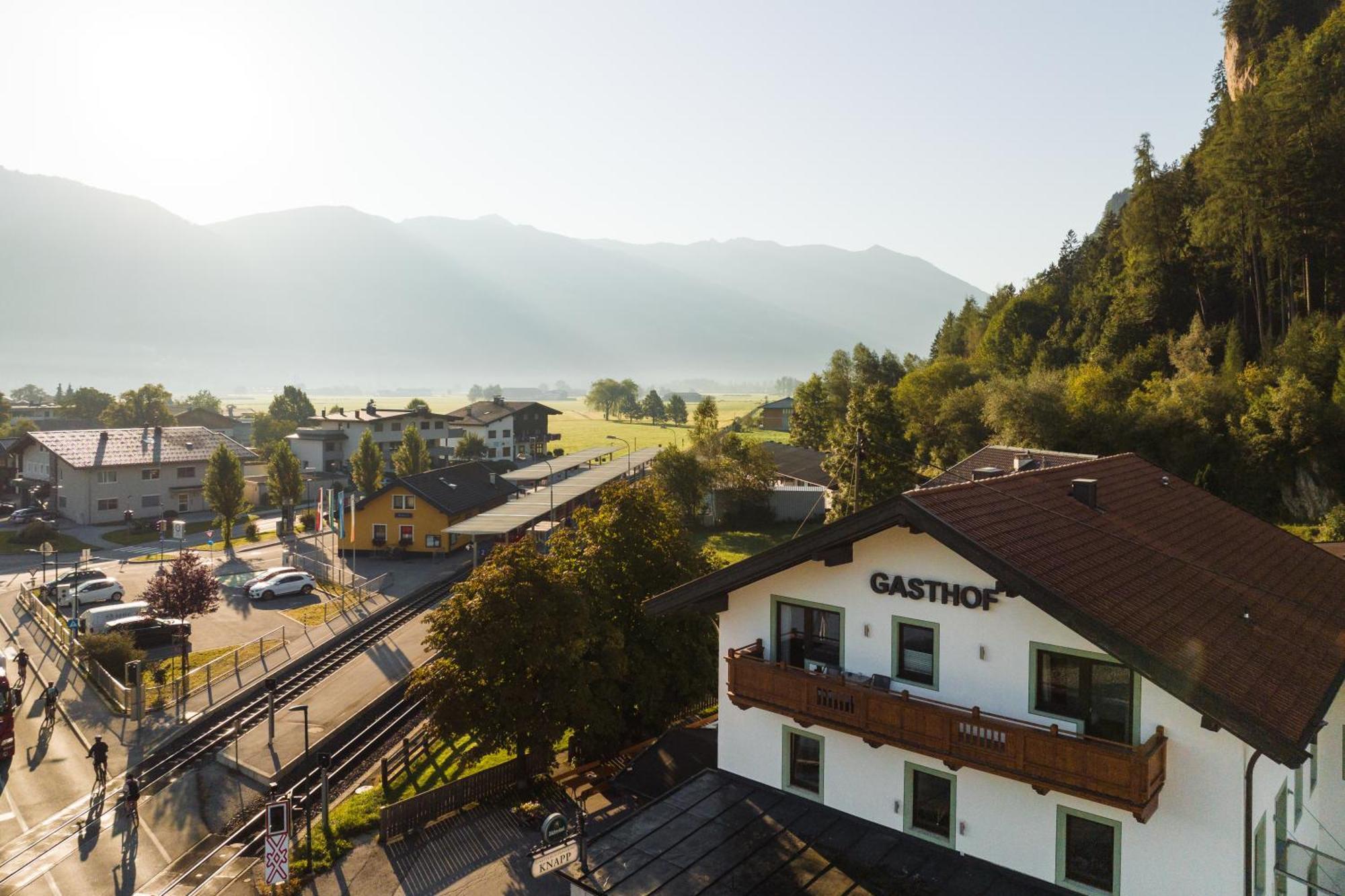 Gasthof Pension Knapp シュトラス・イム・ツィラータール エクステリア 写真